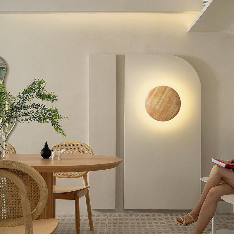 Solvik Wall Light