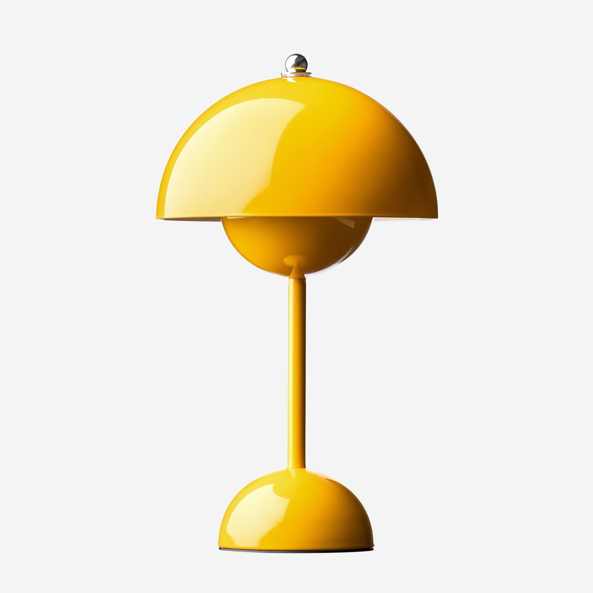 Portable Flowerbud Desk Lamp